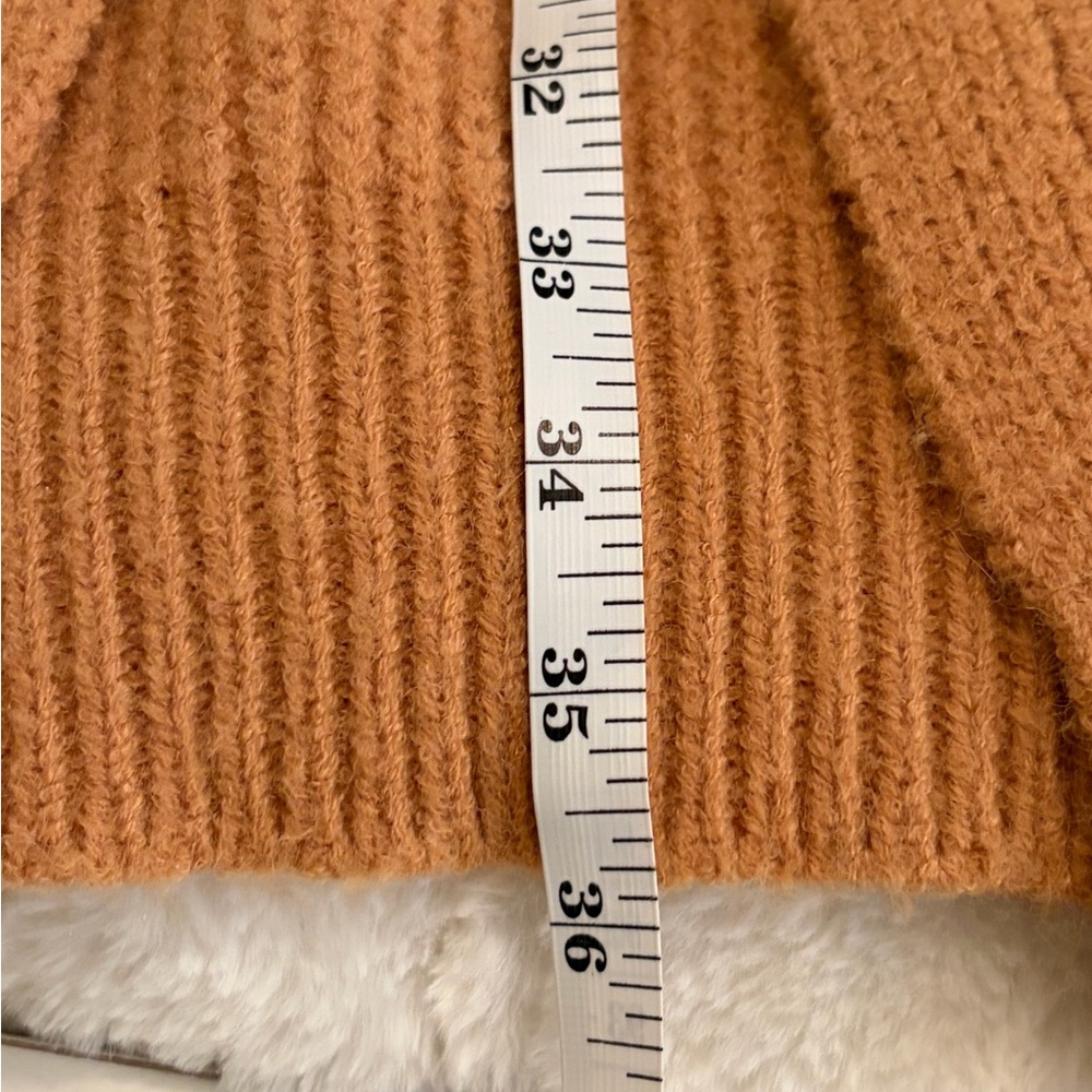Bluivy Women's Warm Oversized Brownish Cardigan - Picture 5 of 7